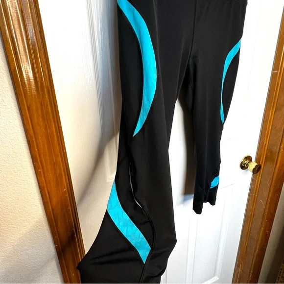 FILA Sport Running Black Active Capri Leggings - Picture 2 of 6